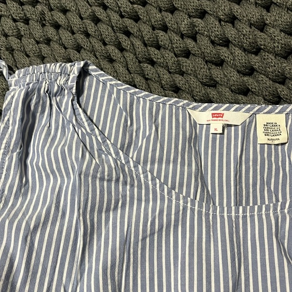 Levi’s striped tank - Picture 2 of 5